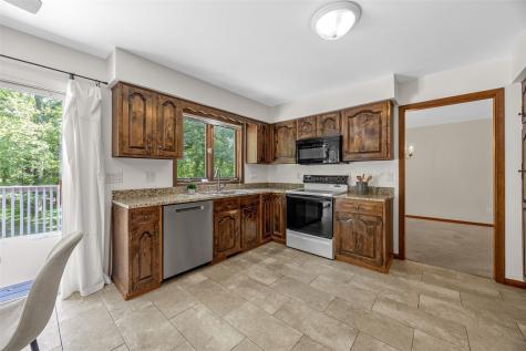 7 West View Acres Iowa City IA 52240