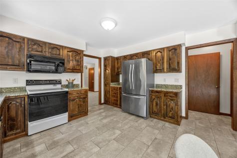7 West View Acres Iowa City IA 52240