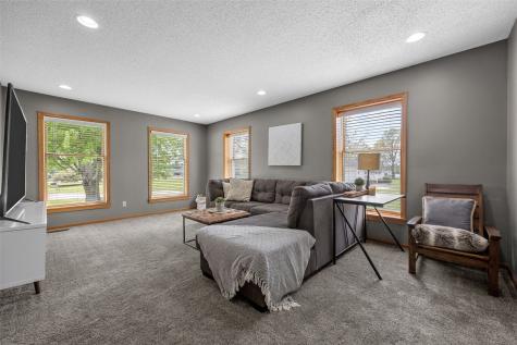 8506 Federalist Road Marion IA 52302