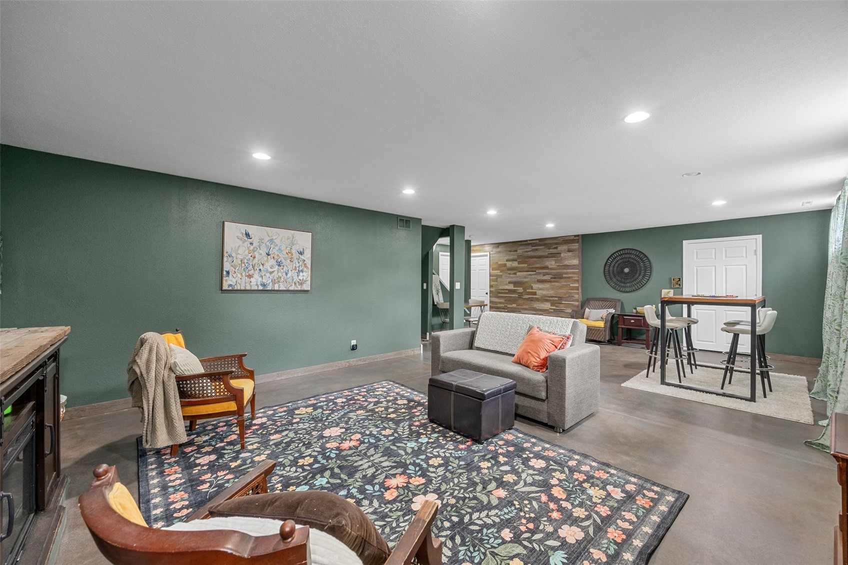 8506 Federalist Road Marion IA 52302