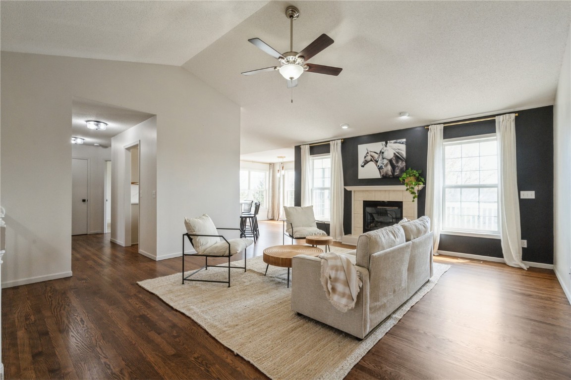 1835 Valentine Drive Marion IA 52302
