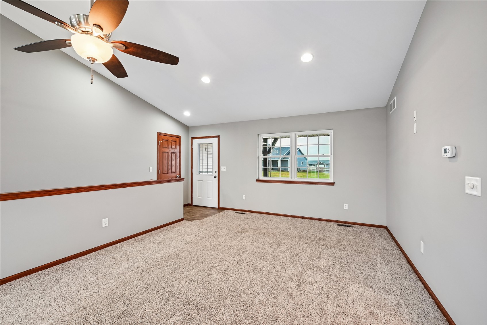 807 Juniper Drive Independence IA 50644