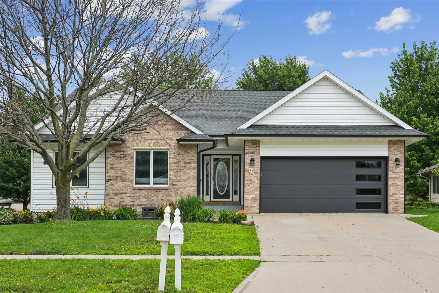 402 Windsor Drive Solon IA 52333