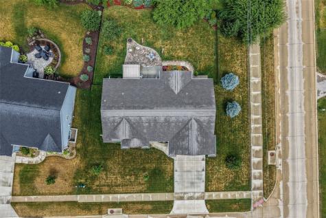 1698 Bridge Creek Court Marion IA 52302