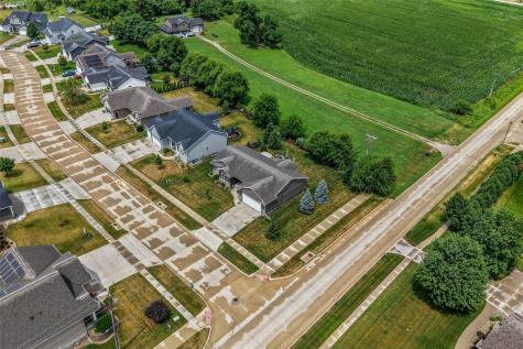 1698 Bridge Creek Court Marion IA 52302
