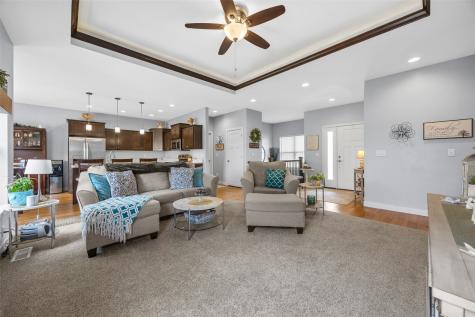1698 Bridge Creek Court Marion IA 52302
