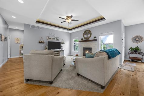 1698 Bridge Creek Court Marion IA 52302