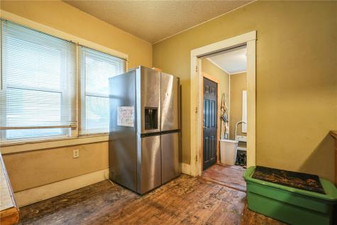 1810 Park Avenue SE Cedar Rapids IA 52403