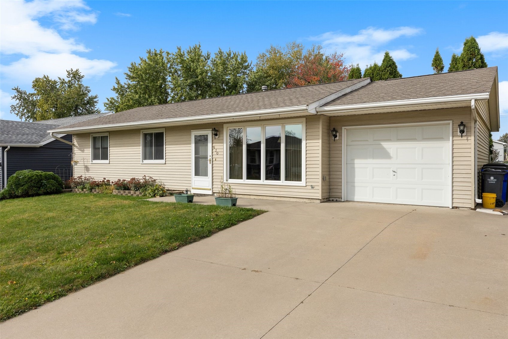 Cedar Rapids IA, 630 Concord Lane NW