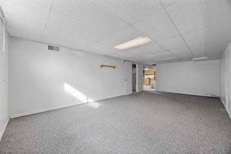 630 Concord Lane NW Cedar Rapids IA 52405