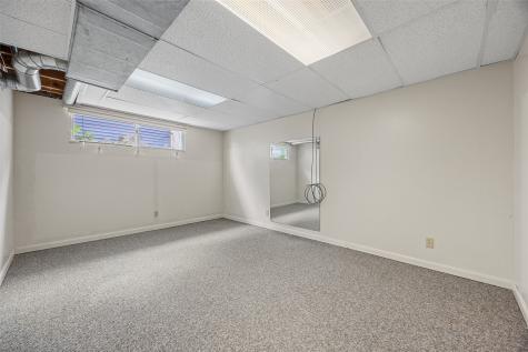630 Concord Lane NW Cedar Rapids IA 52405