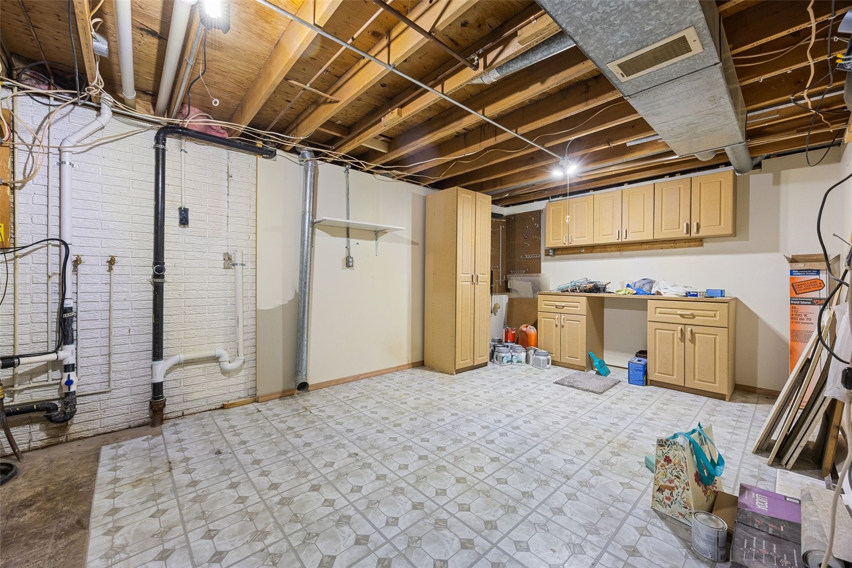 630 Concord Lane NW Cedar Rapids IA 52405
