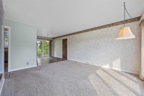 630 Concord Lane NW Cedar Rapids IA 52405