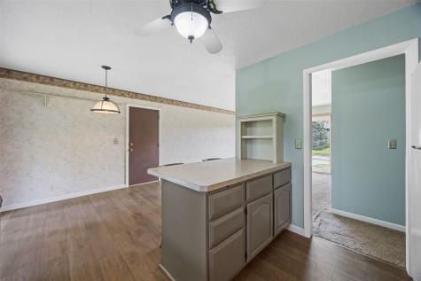 630 Concord Lane NW Cedar Rapids IA 52405