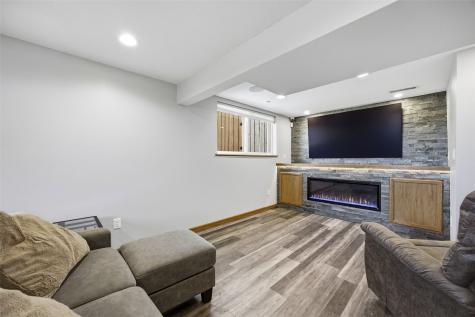 3211 29th Avenue SW Cedar Rapids IA 52404