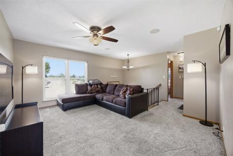 3211 29th Avenue SW Cedar Rapids IA 52404