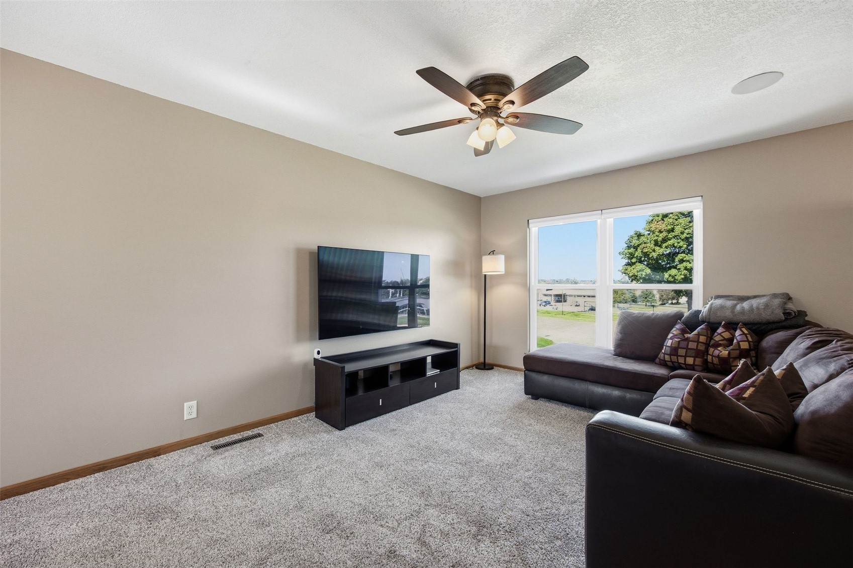 3211 29th Avenue SW Cedar Rapids IA 52404