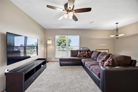 3211 29th Avenue SW Cedar Rapids IA 52404