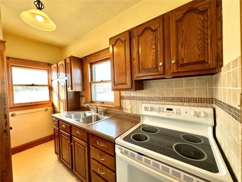 605 8th Avenue Marion IA 52302
