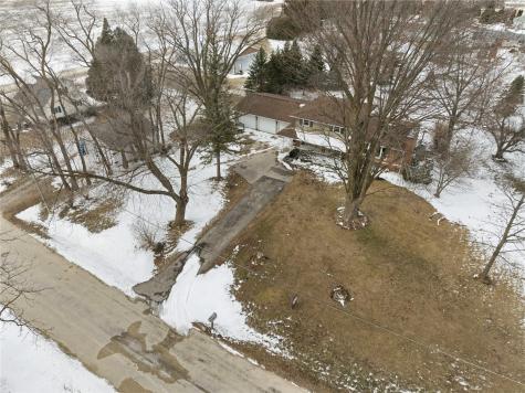 517 Oak Street Rowley IA 52329