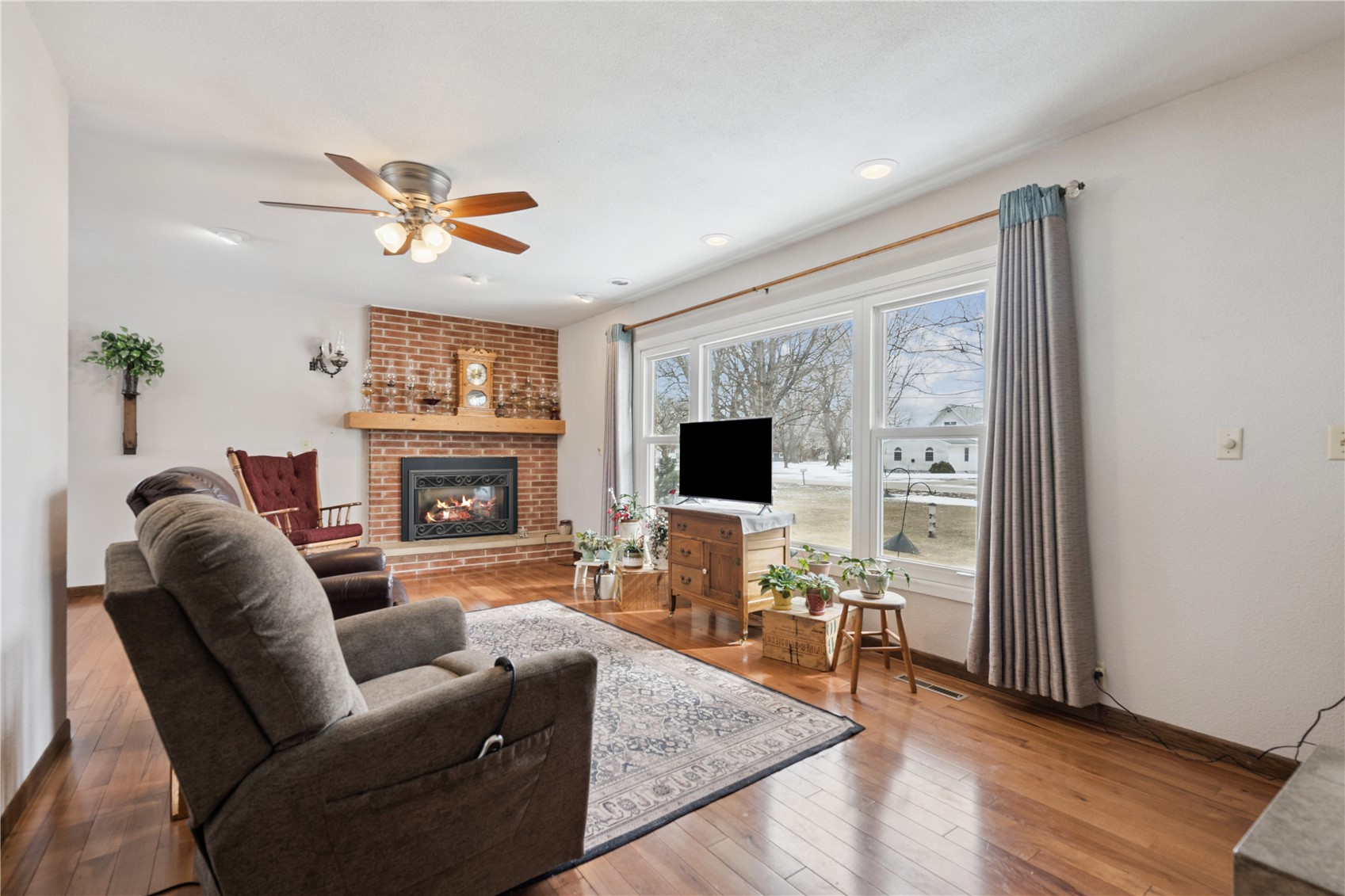 517 Oak Street Rowley IA 52329