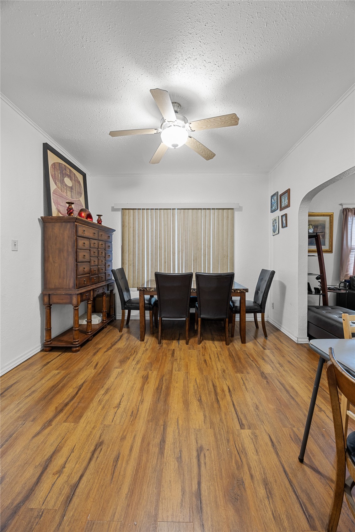808 Oakland NE Cedar Rapids IA 52402