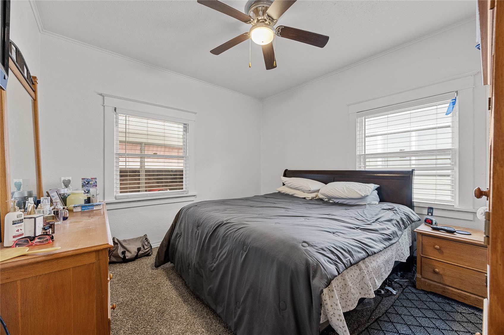808 Oakland NE Cedar Rapids IA 52402
