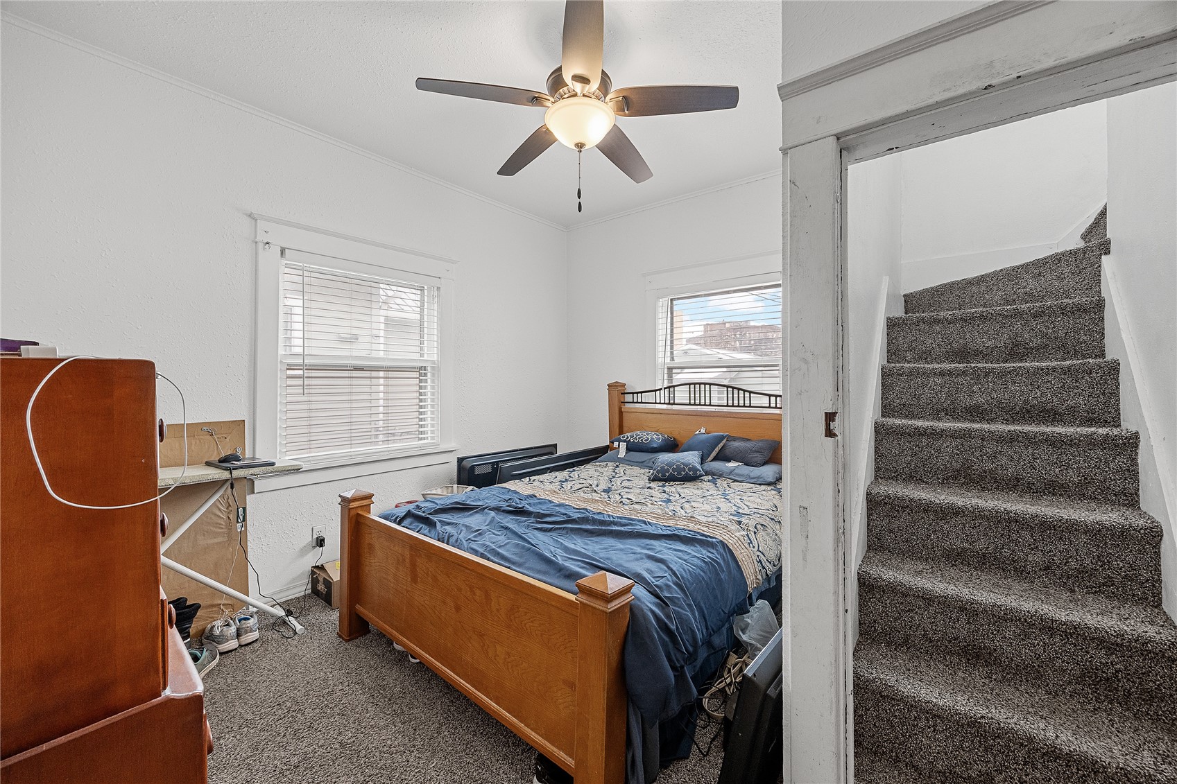 808 Oakland NE Cedar Rapids IA 52402