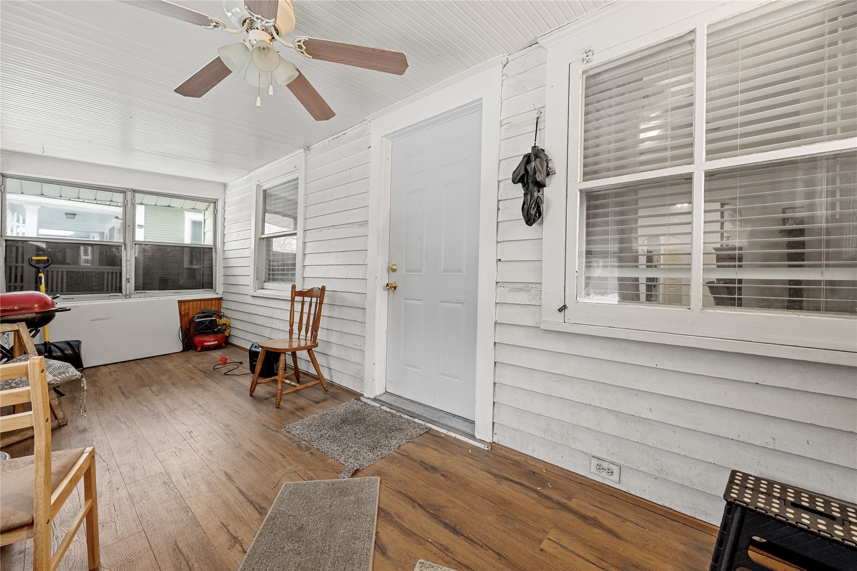 808 Oakland NE Cedar Rapids IA 52402