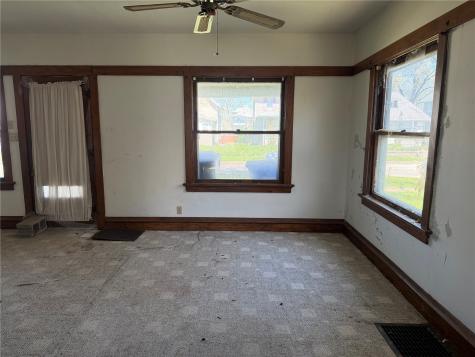 1529 6th Avenue SE Cedar Rapids IA 52403
