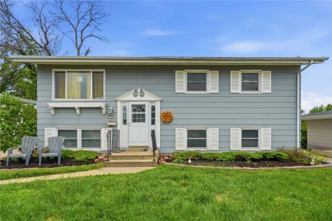 945 Westview Drive Marion IA 52302