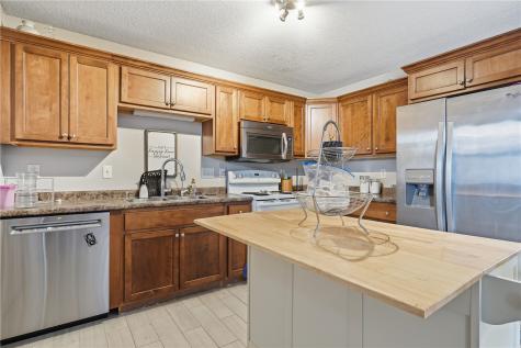 945 Westview Drive Marion IA 52302