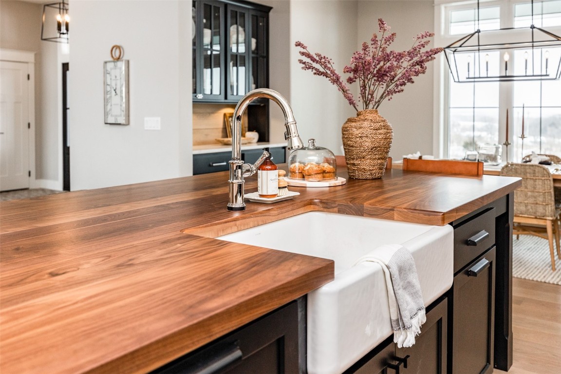 3014 Forest Ridge Drive NE Swisher IA 52338