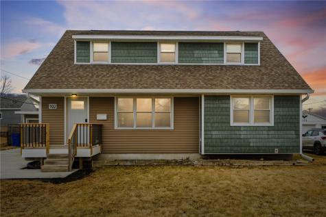 102 Patricia Lane NW Cedar Rapids IA 52405