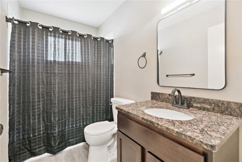 102 Patricia Lane NW Cedar Rapids IA 52405