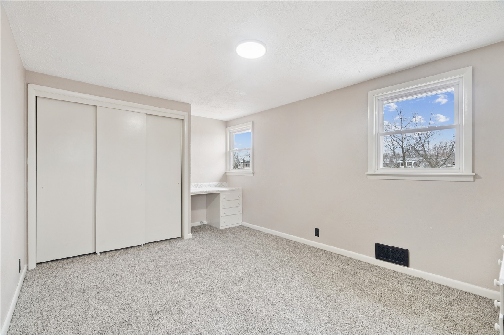 102 Patricia Lane NW Cedar Rapids IA 52405