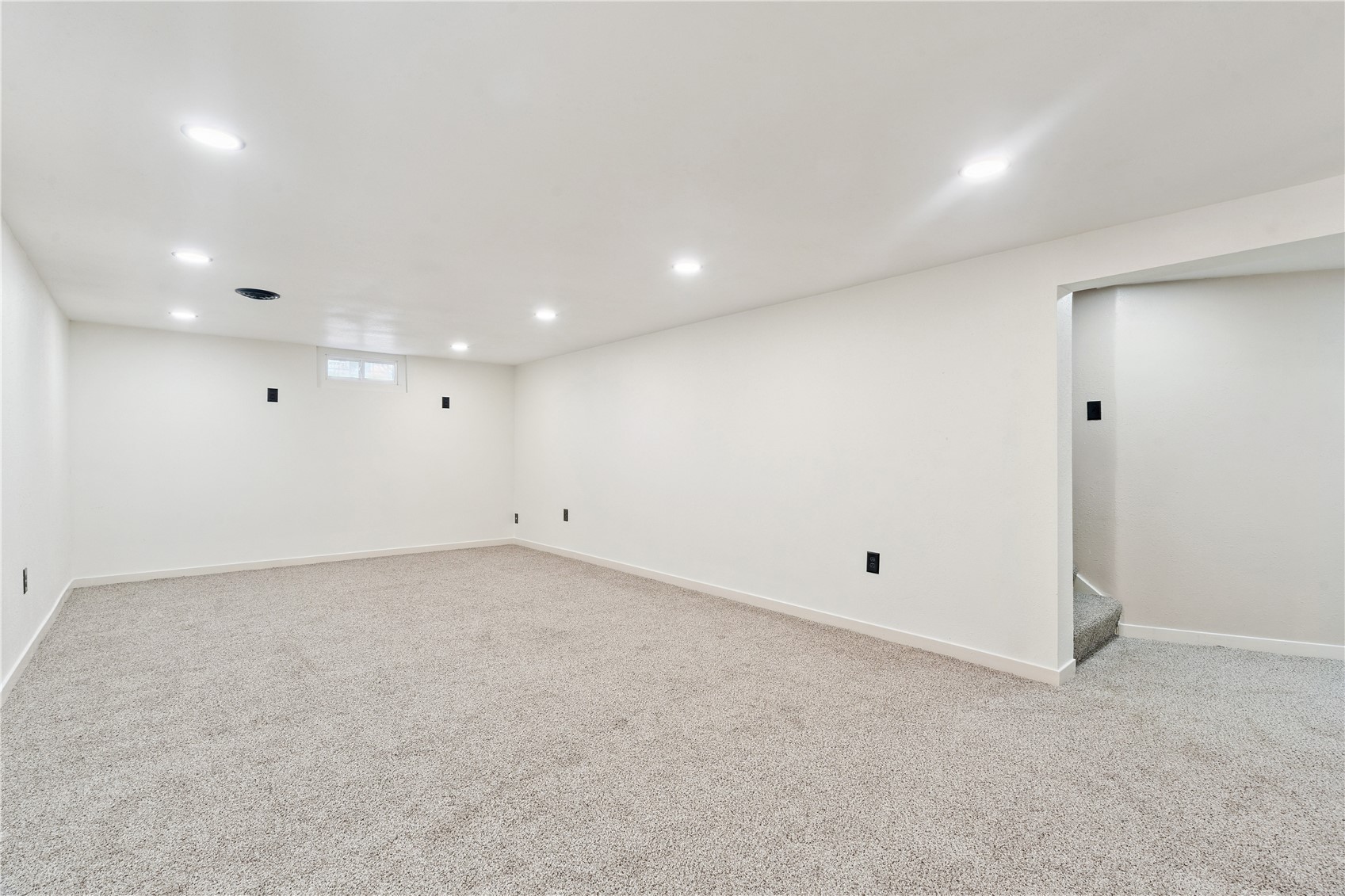 102 Patricia Lane NW Cedar Rapids IA 52405