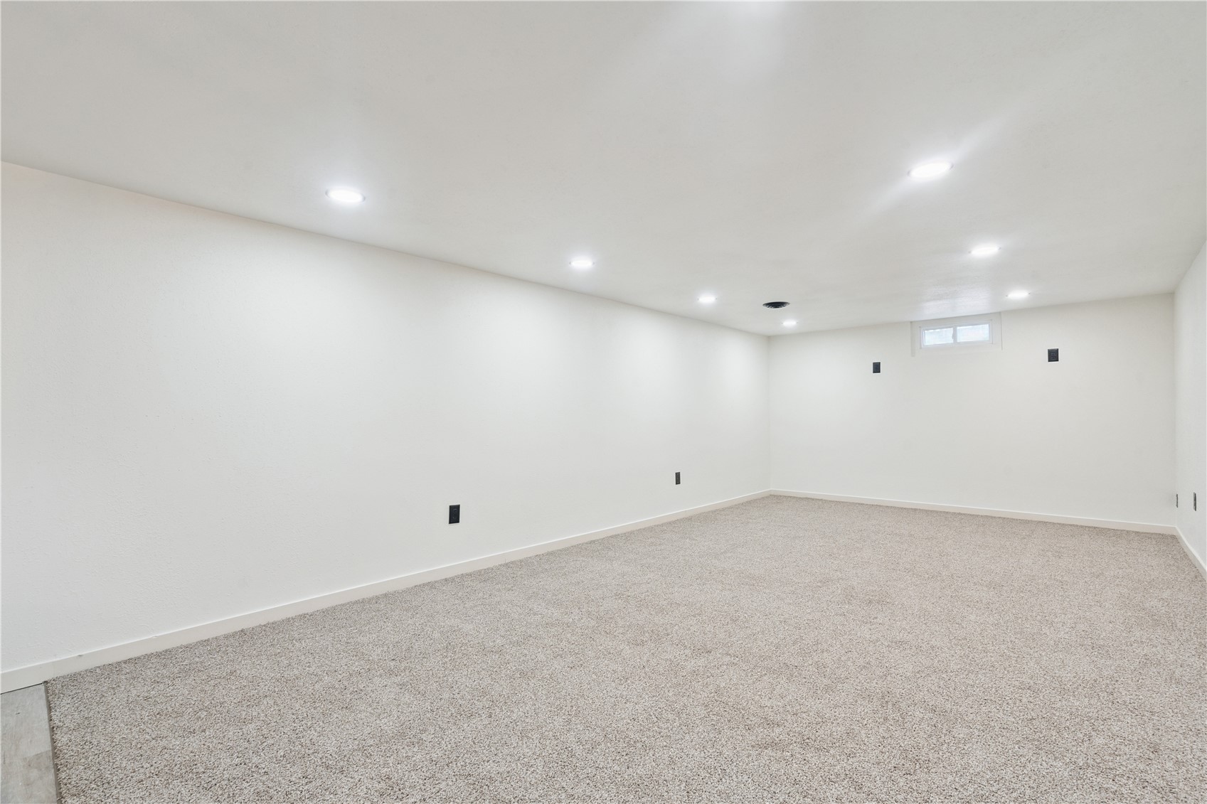 102 Patricia Lane NW Cedar Rapids IA 52405