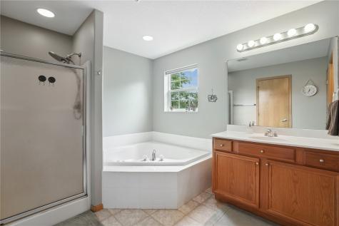 4614 Adams Court NE Cedar Rapids IA 52411