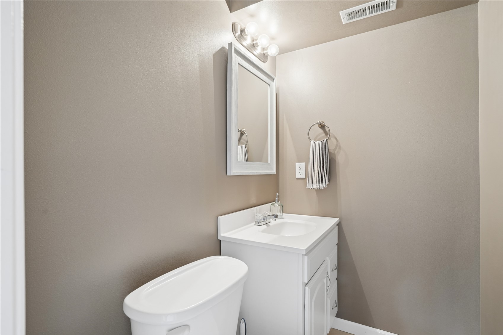 4614 Adams Court NE Cedar Rapids IA 52411