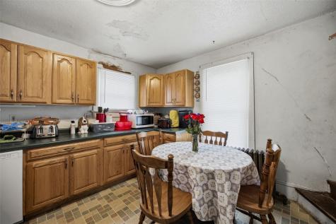 1601 N Street SW Cedar Rapids IA 52404