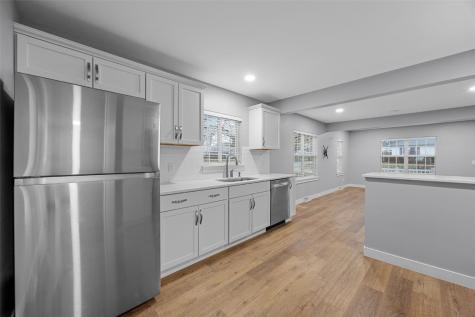1006 E 1st Street Anamosa IA 52205