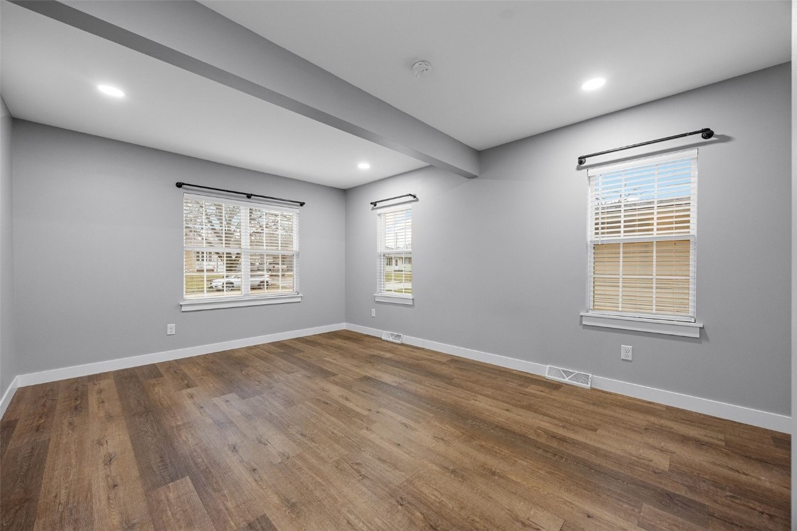 1006 E 1st Street Anamosa IA 52205