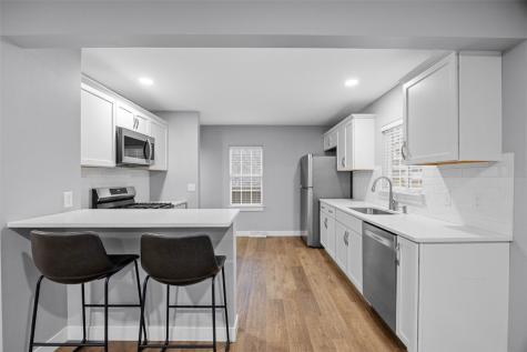 1006 E 1st Street Anamosa IA 52205
