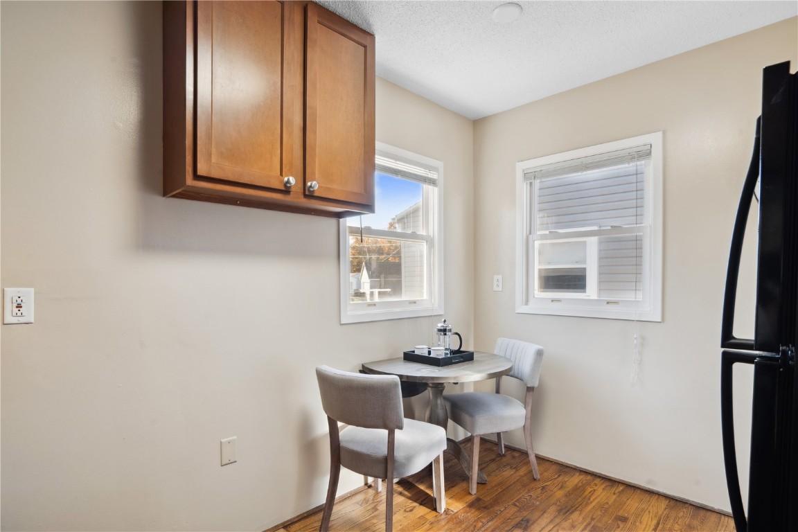 2015 F Avenue NE Cedar Rapids IA 52402