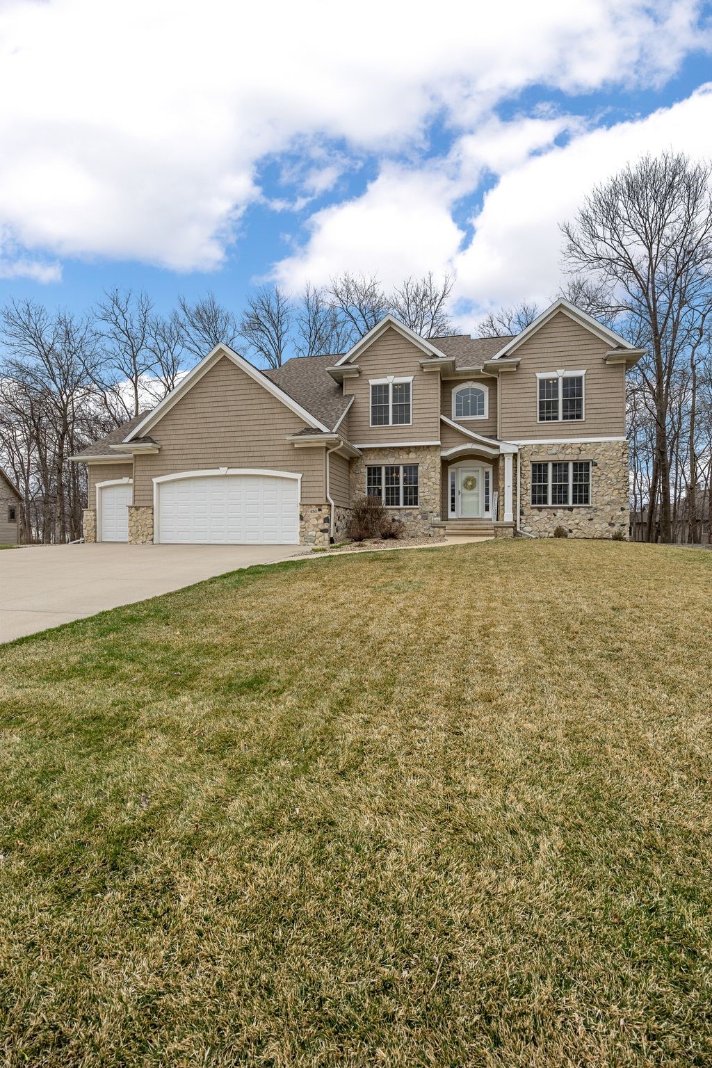 450 Hickory Court Robins IA 52328