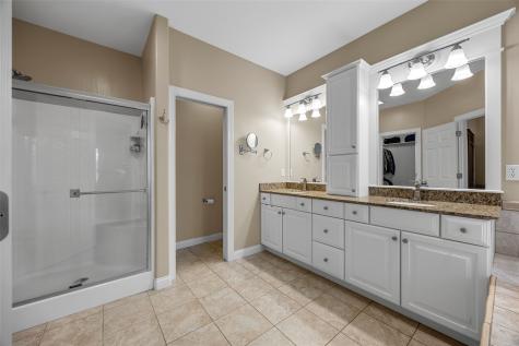 450 Hickory Court Robins IA 52328