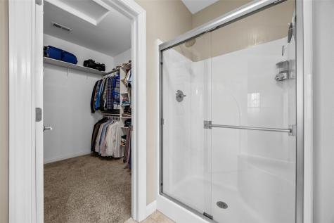 450 Hickory Court Robins IA 52328