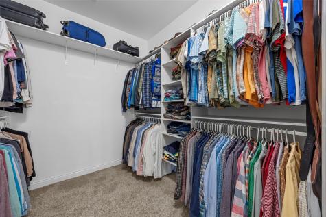 450 Hickory Court Robins IA 52328
