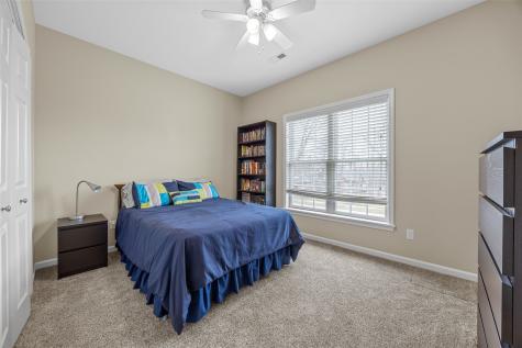 450 Hickory Court Robins IA 52328